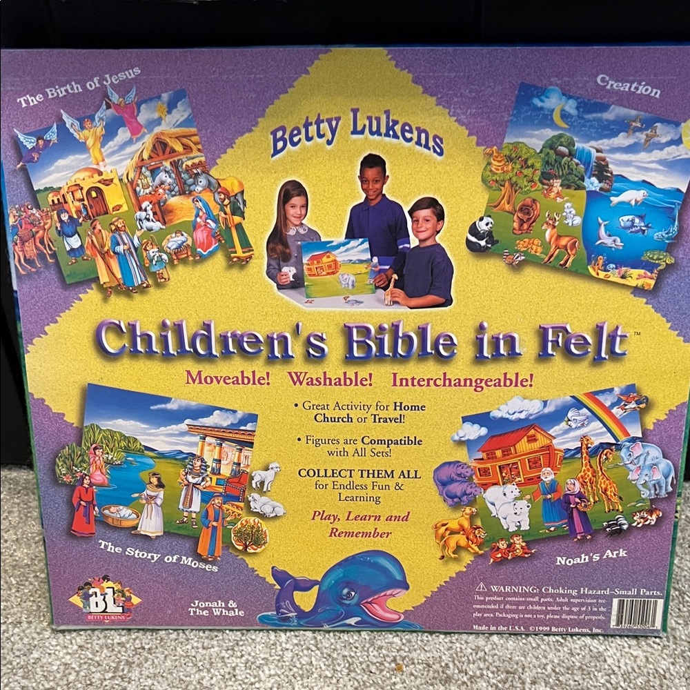 Children's Bible in Felt - Multicolor